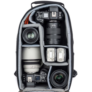 Canon R3+24-70mm f/2.8, 100mm f/2.8, R3+70-200mm f/2.8, 15-35mm f/2.8, Flashes