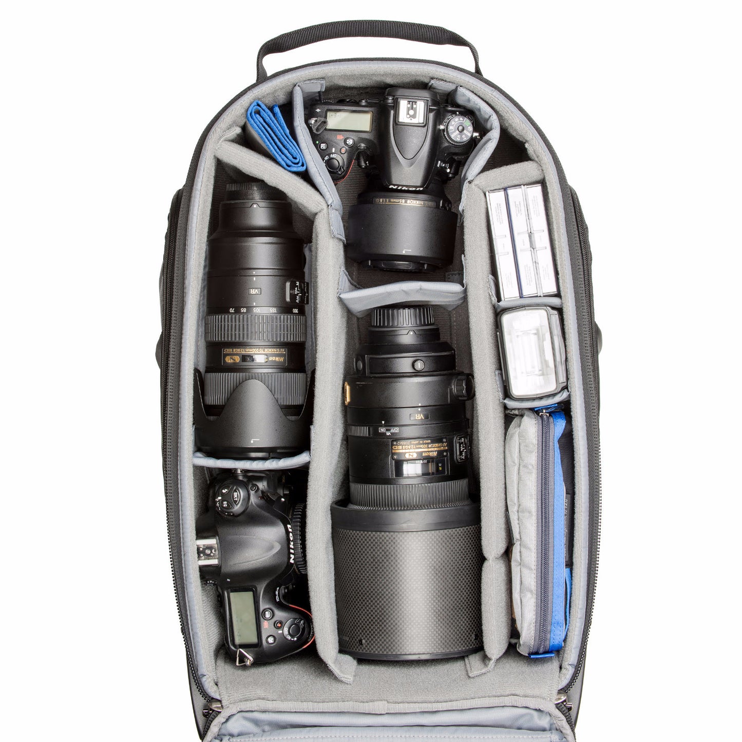 
                  
                    Fits 1 gripped, 1 standard DSLR, 5–7 standard zoom lenses, a 15” laptop and a 13” tablet
                  
                