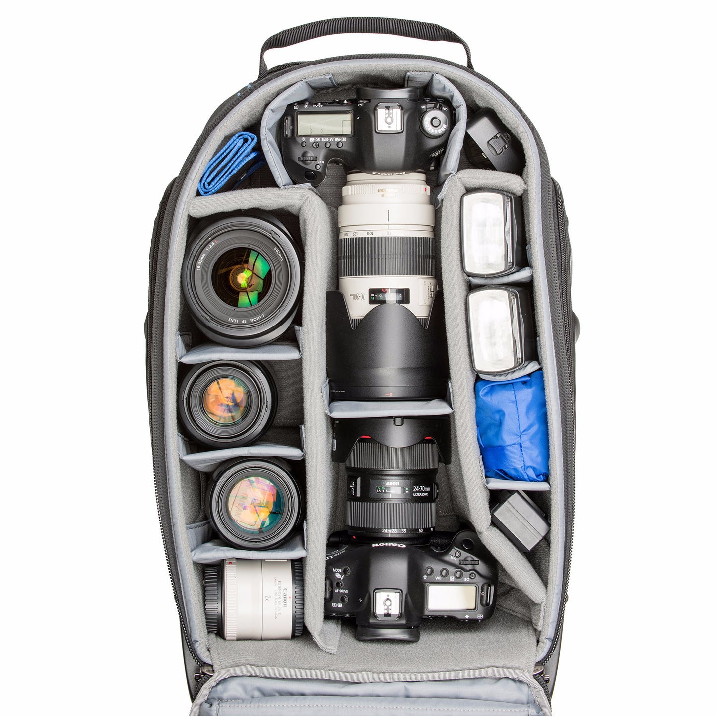 
                  
                    Fits 1 gripped, 1 standard DSLR, 5–7 standard zoom lenses, a 15” laptop and a 13” tablet
                  
                