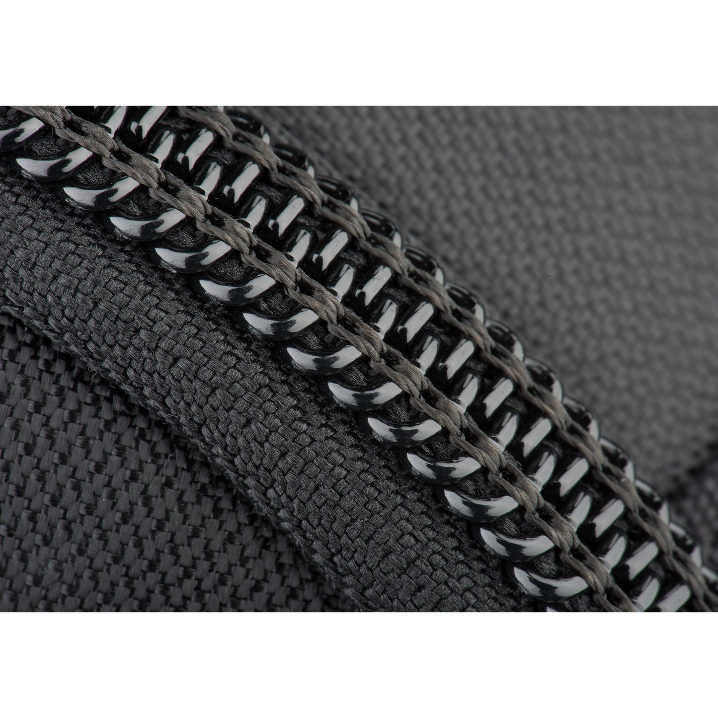 
                  
                    YKK RC Fuse zippers, ballistic nylon, high-density velex and closed-cell PU foam are the highest quality materials in the industry
                  
                