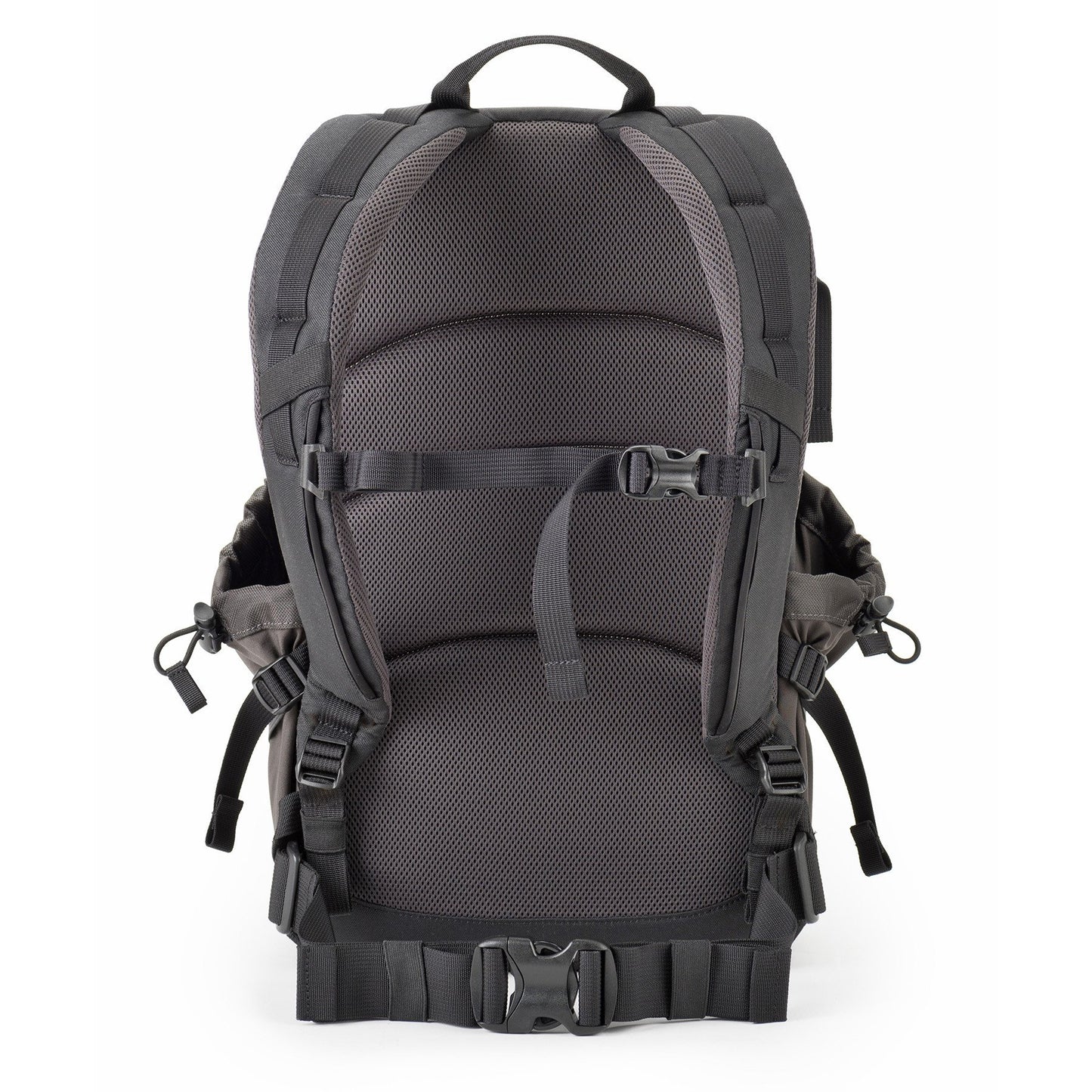 
                  
                    MindShift TrailScape 18L - Contoured back panel with lumbar support and robust harness for all day comfort
                  
                