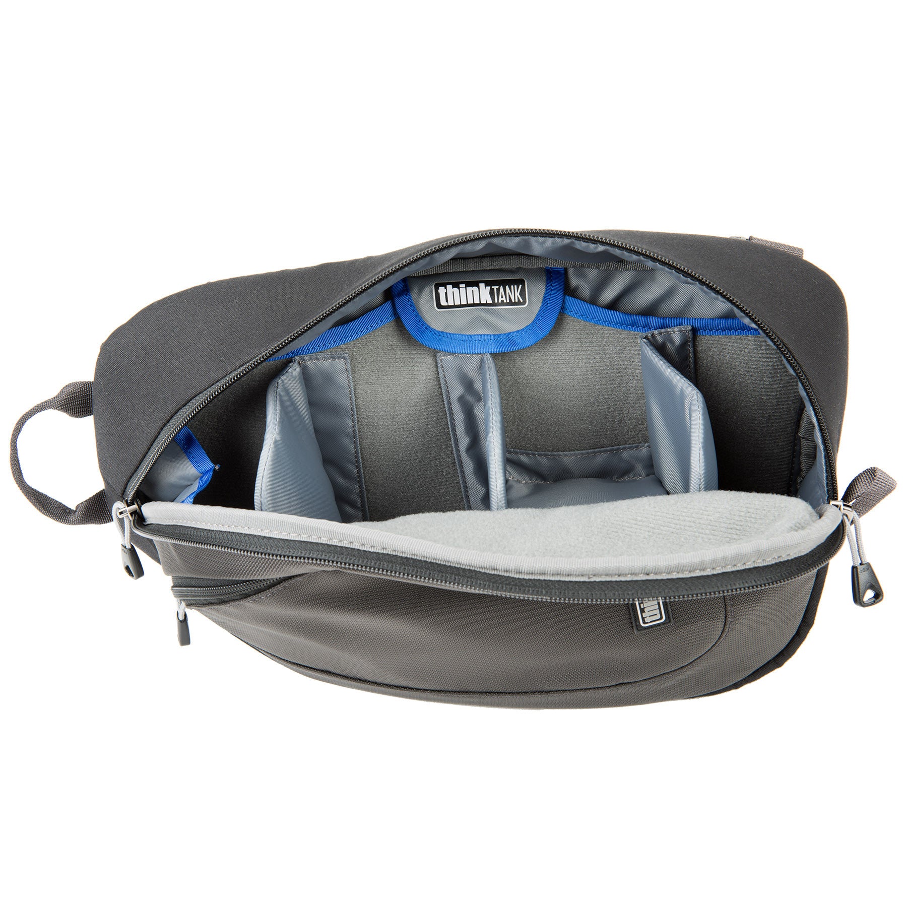 TurnStyle 10 Sling Bag Easy rotation for rapid access to camera