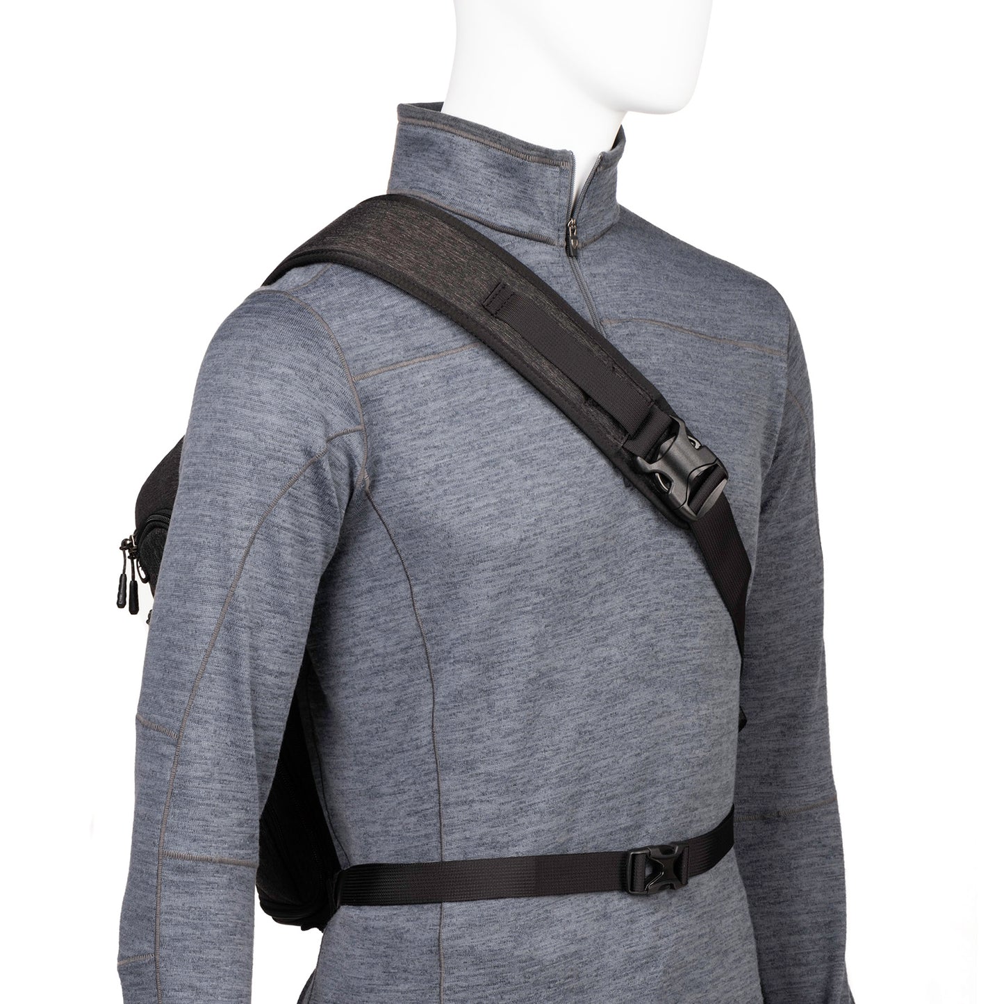 
                  
                    Removable webbing waist belt included
                  
                