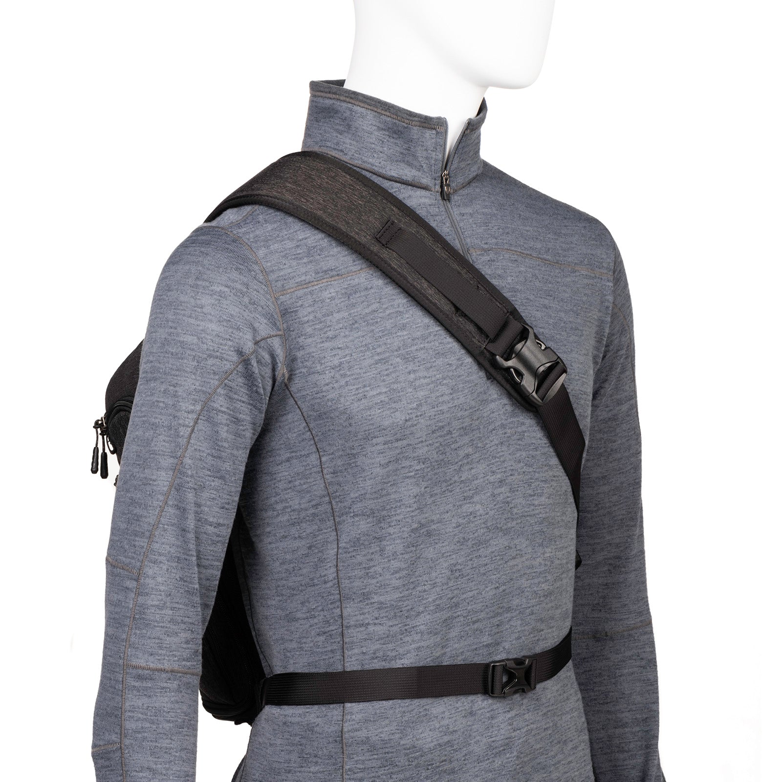 Removable webbing waist belt included