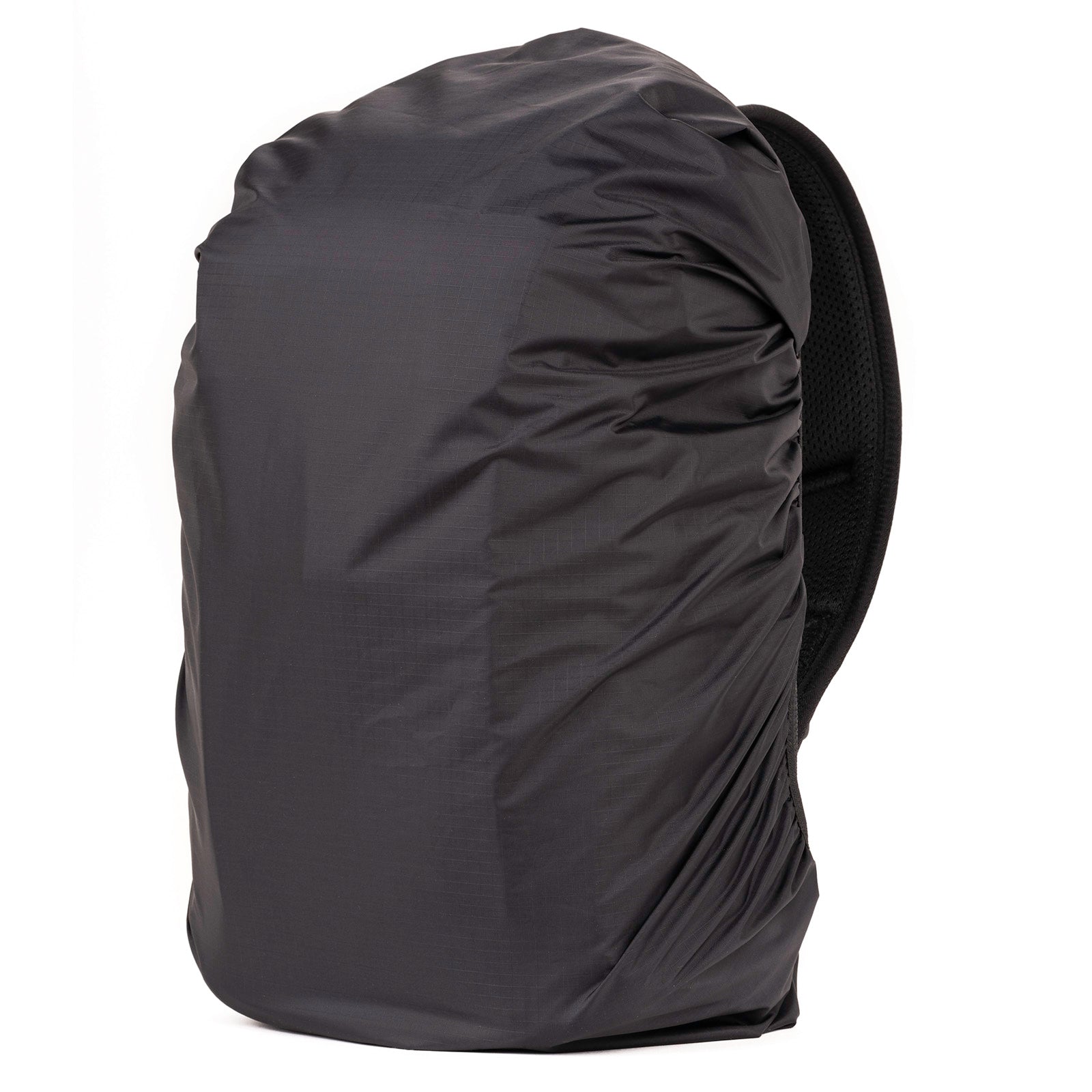 Seam-sealed rain cover included