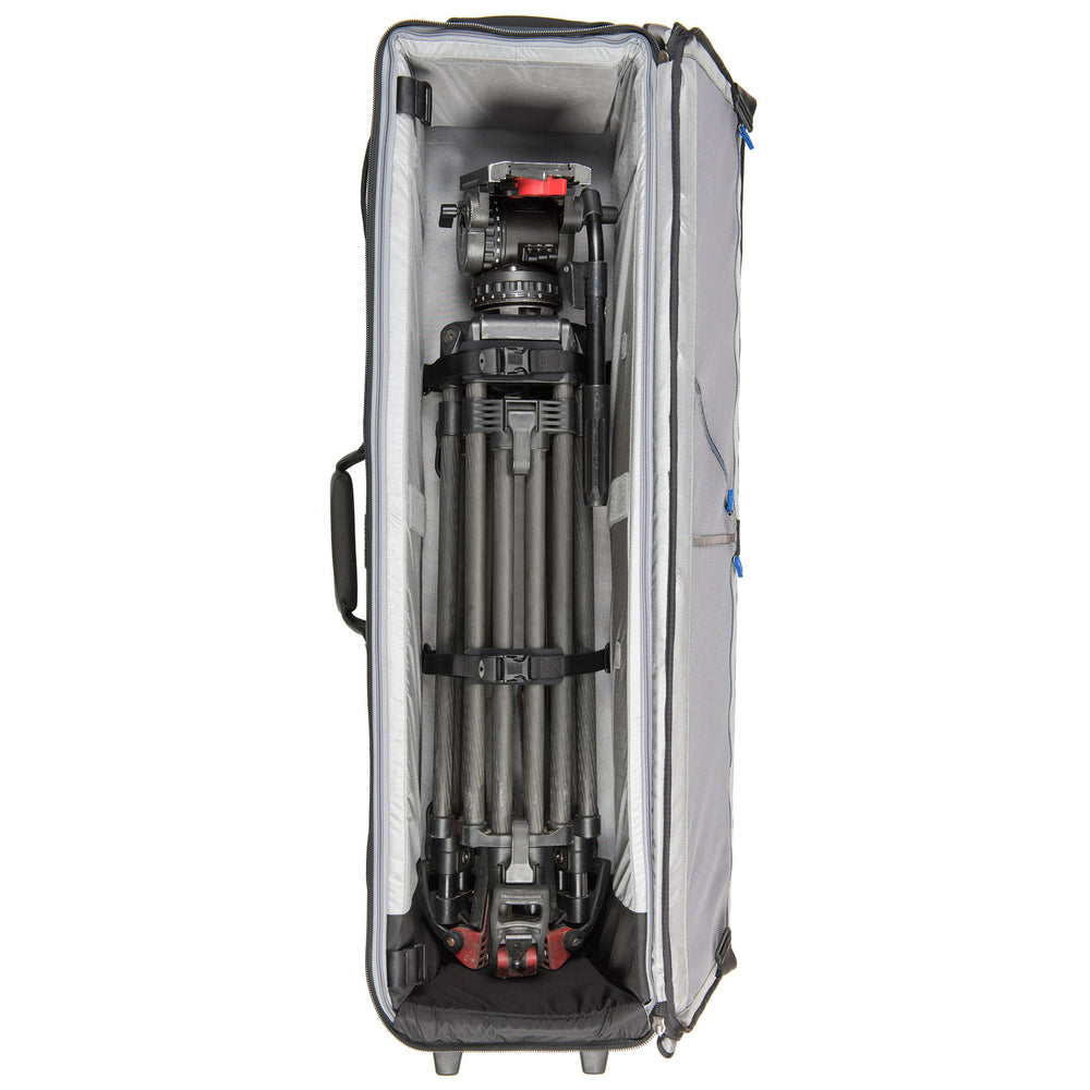 
                  
                    Holds cinema sized tripods, stands, sliders and/or modifiers up to 40”
                  
                