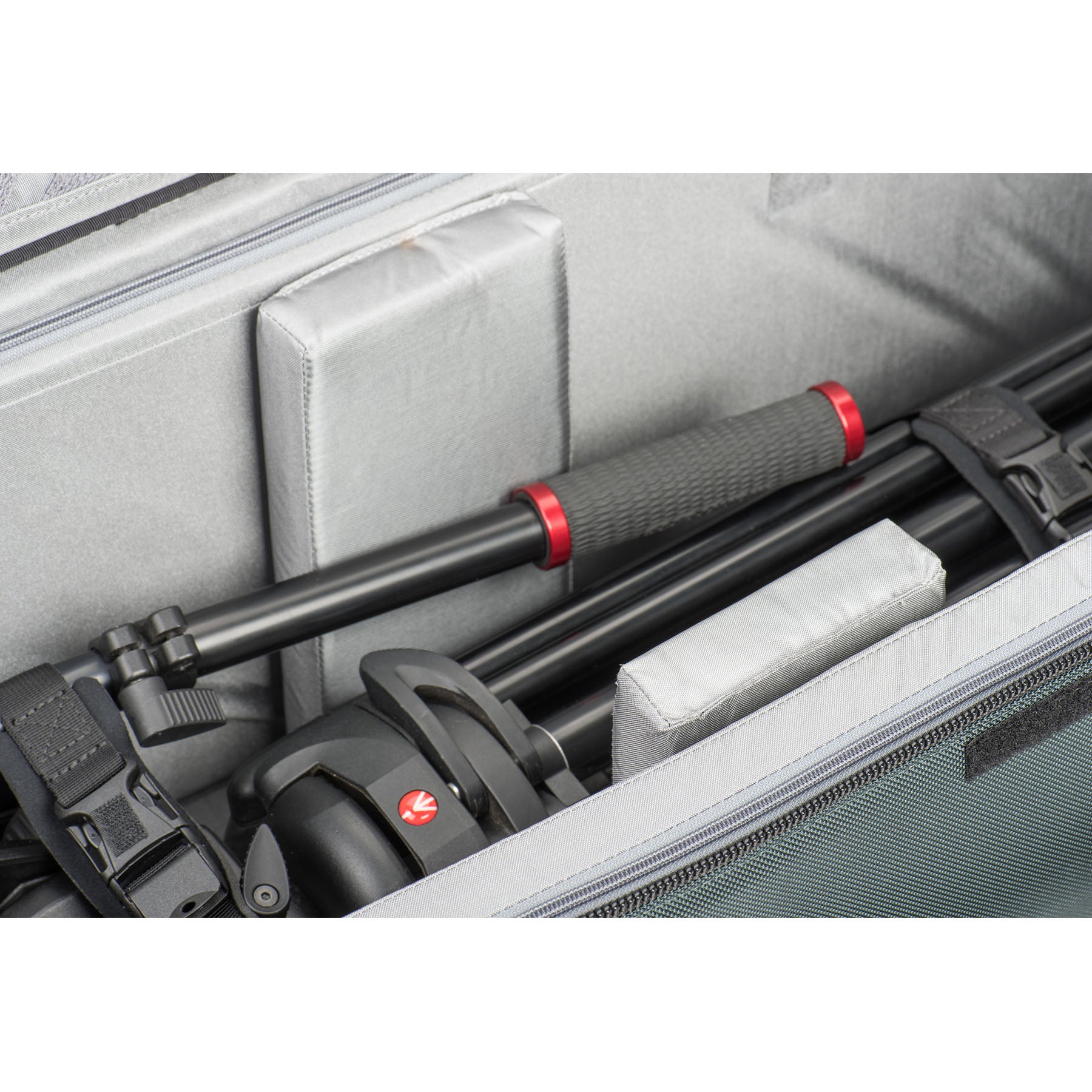 The Video Tripod Manager 44 is a well-cushioned, highly