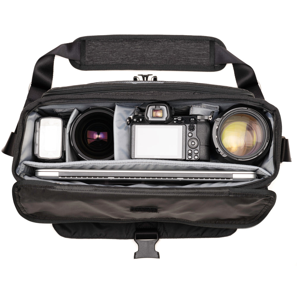 Nikon mirrorless Z6 kit including 24-70mm f/4, 14-24mm f/2.8, 70-200m f/2.8, and SB-910 flash