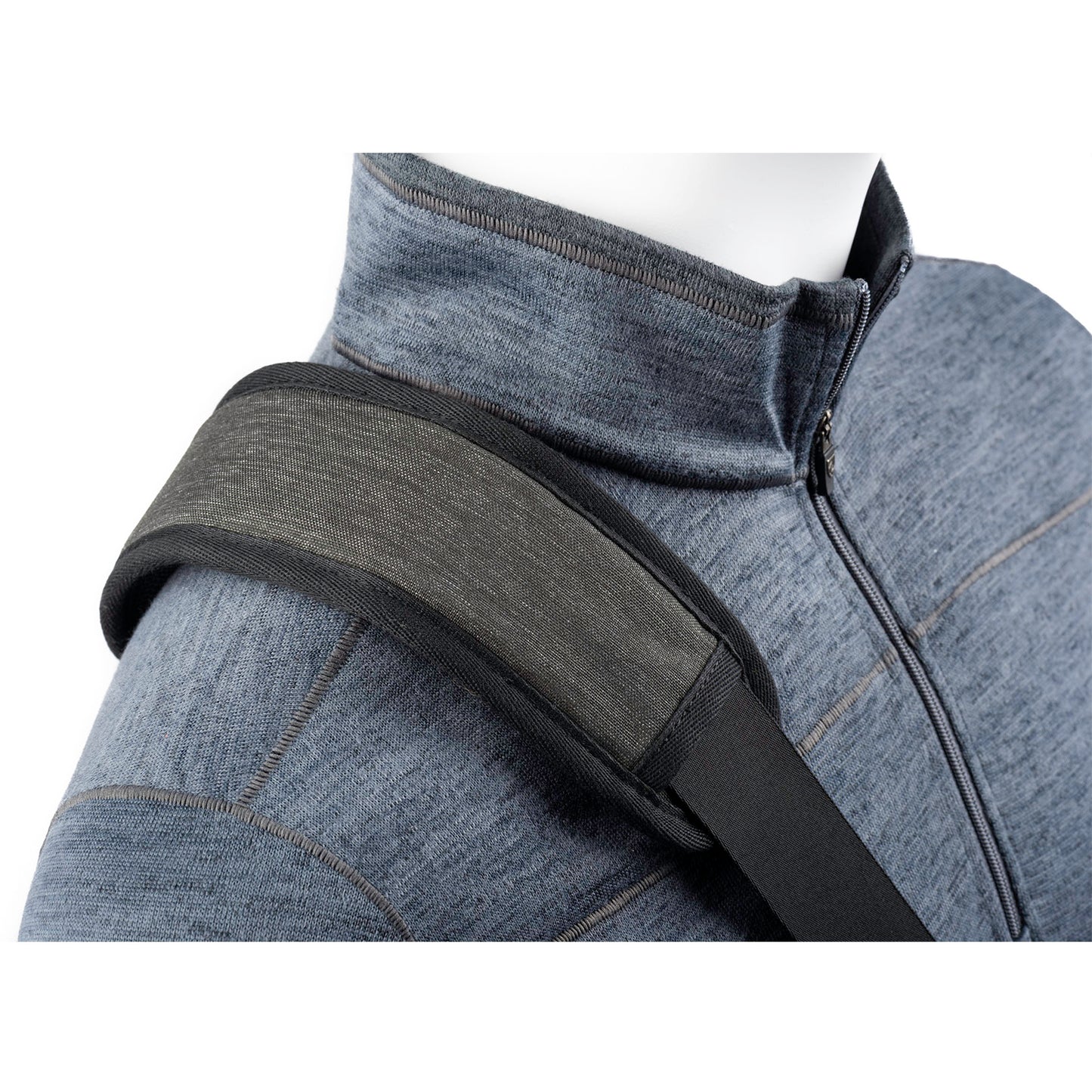 
                  
                    Padded non-slip shoulder strap for all day comfort
                  
                