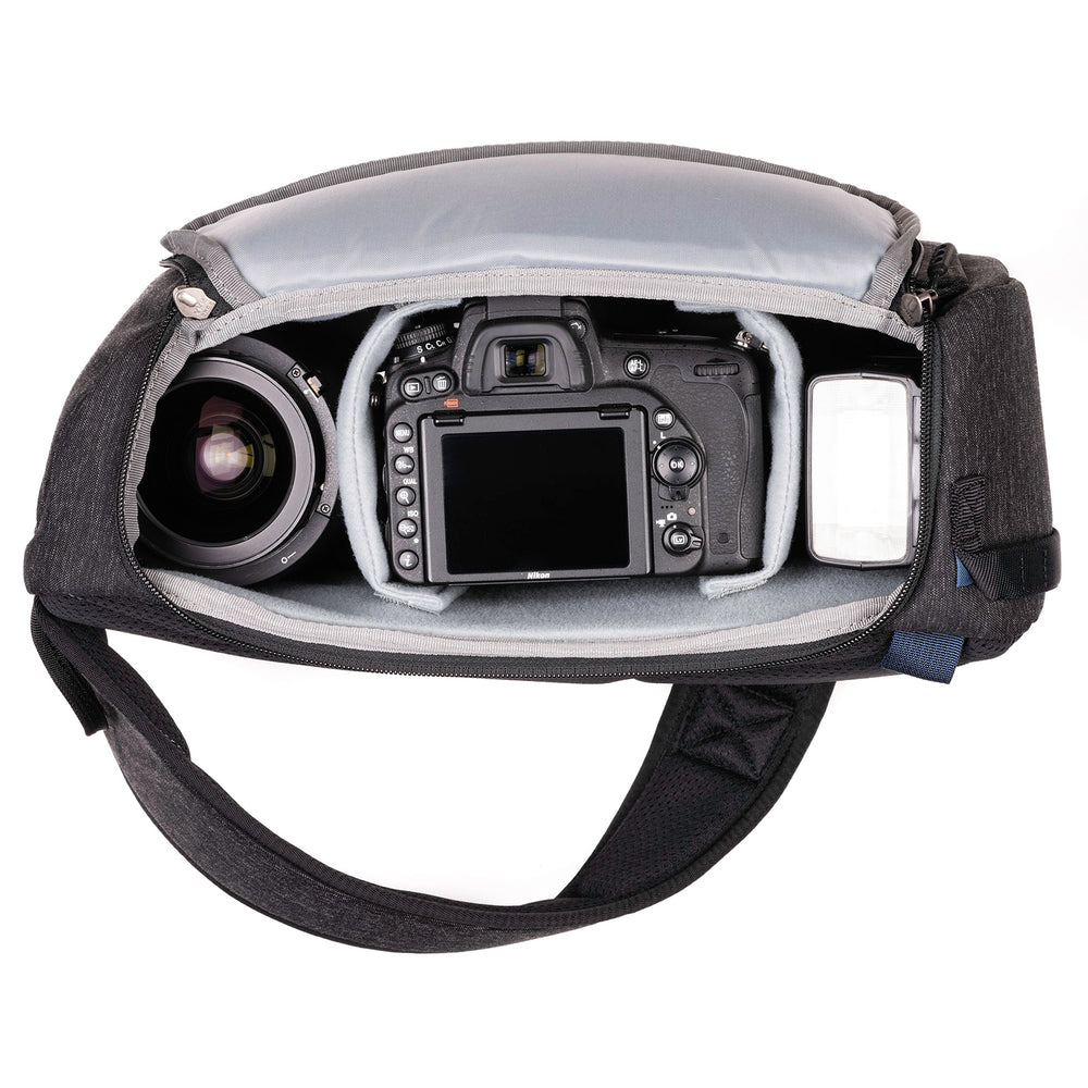 Urban Access 10 Sling bag for mirrorless and DSLR cameras