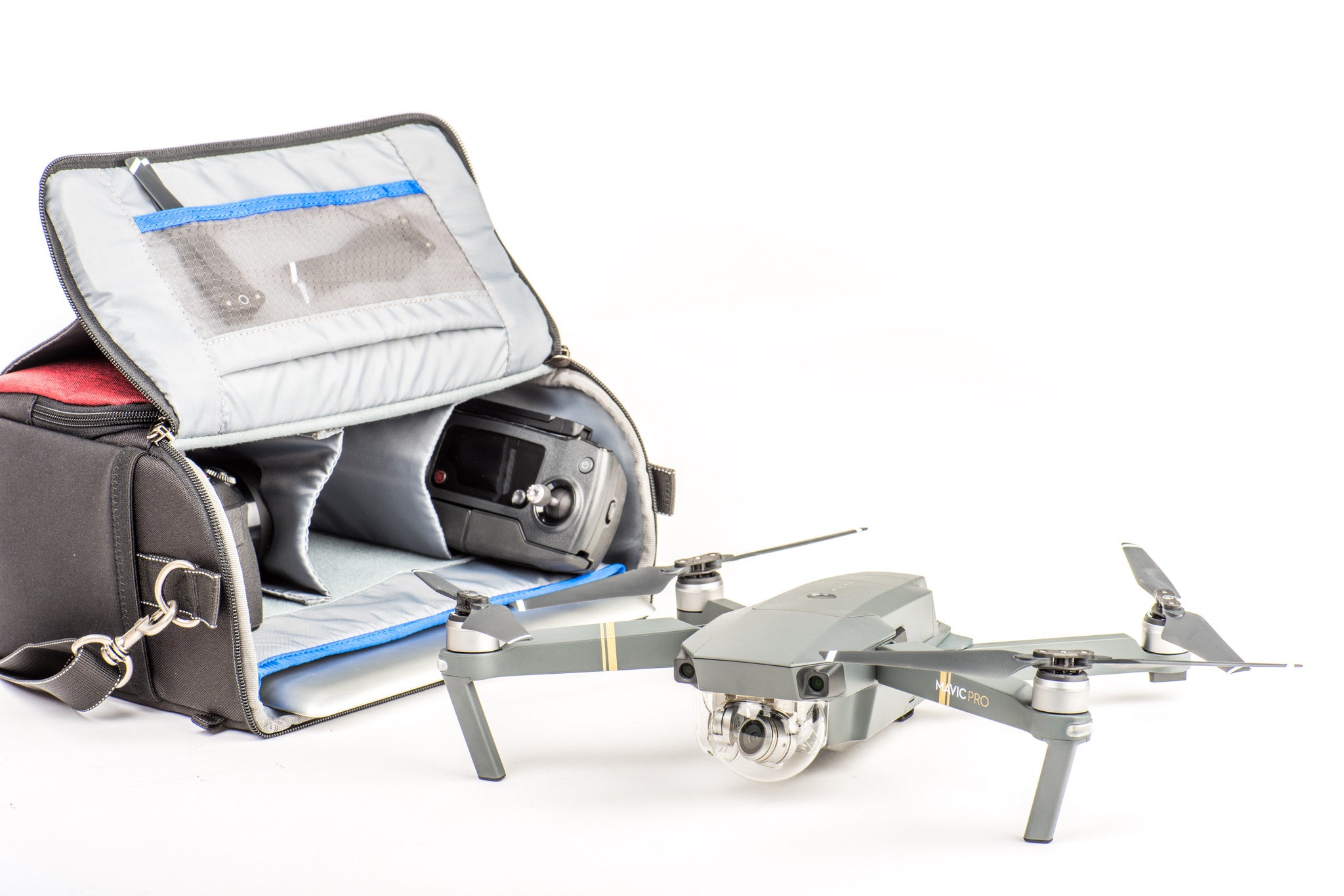 The Mirrorless Mover 30i can work as your DJI Mavic bag