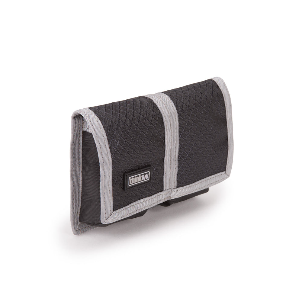 
                  
                    Soft, compact case for carrying two pro-size DSLR batteries
                  
                
