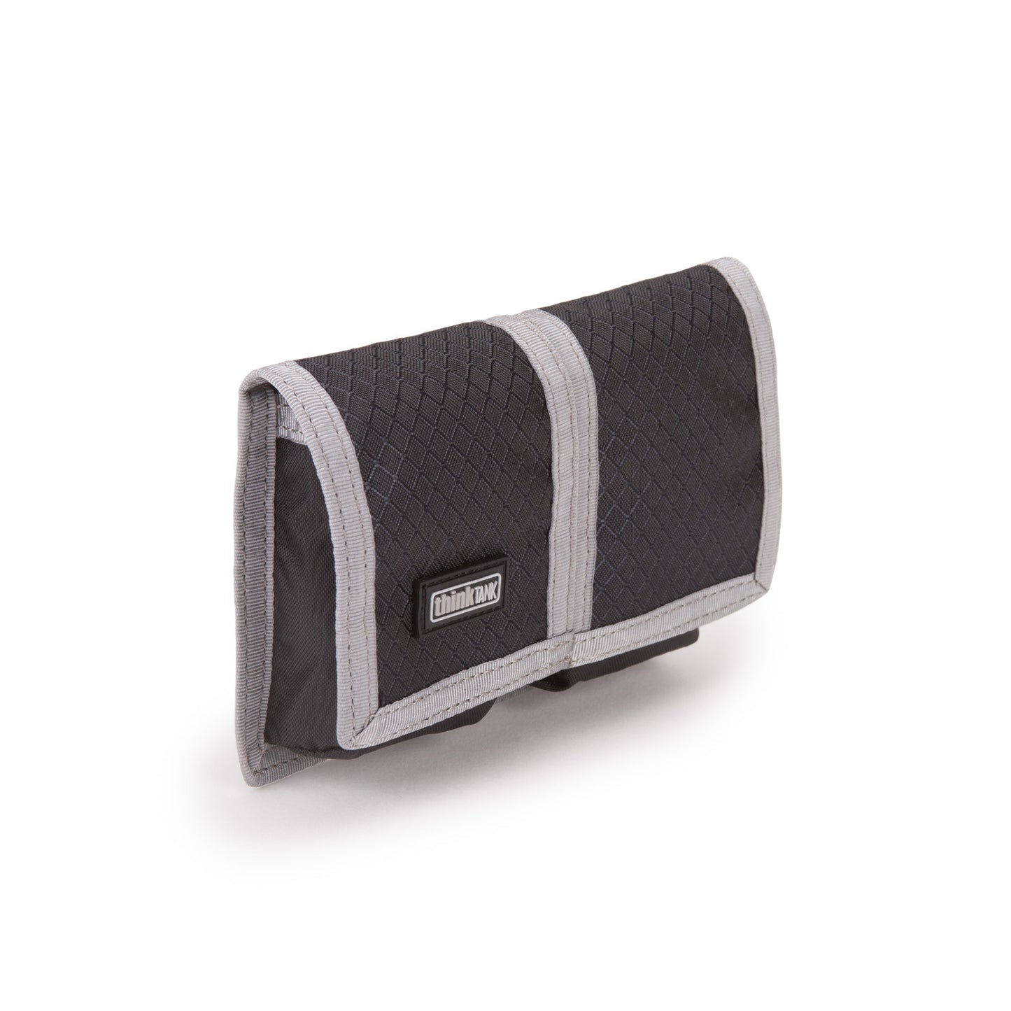 
                  
                    Soft, compact case for carrying two pro-size DSLR batteries
                  
                